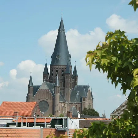 Sis - * Steenbergen (North Brabant)