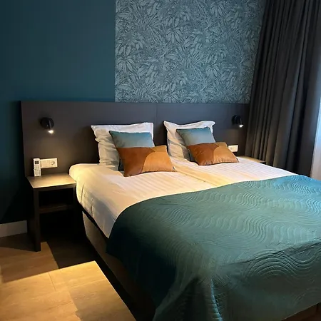 Sis - Hotel Steenbergen (North Brabant)