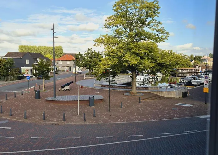 Hotel Sis - Steenbergen (North Brabant)